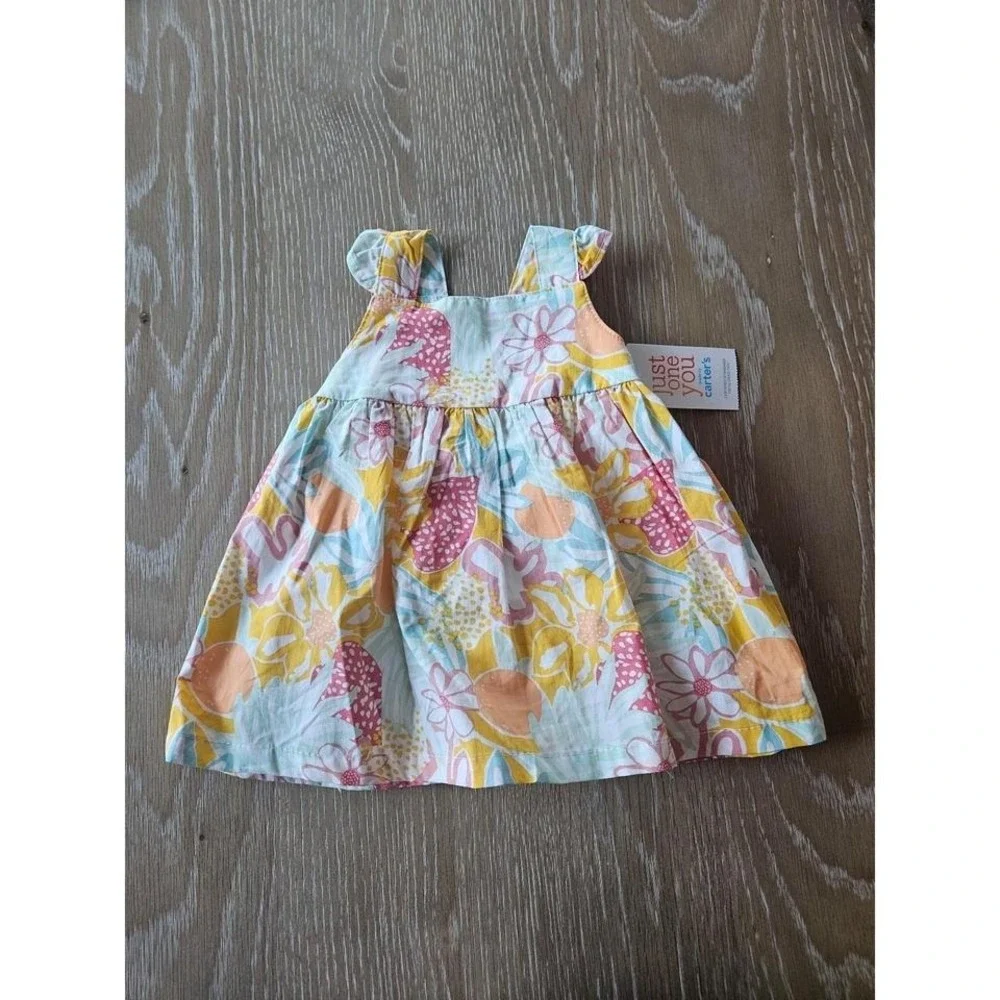 Carter's baby girl dress 3‎ mos